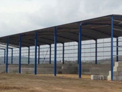 Construction d’un bâtiment industriel servant à stocker du mâchefer à MANSAC (19)